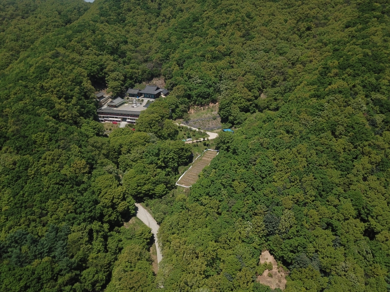 향수산과 백련사